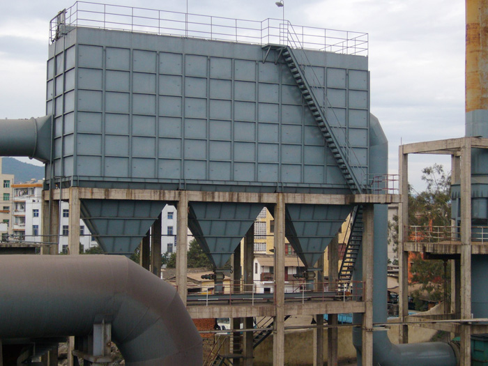 LCPM分室側噴低壓布袋除塵器